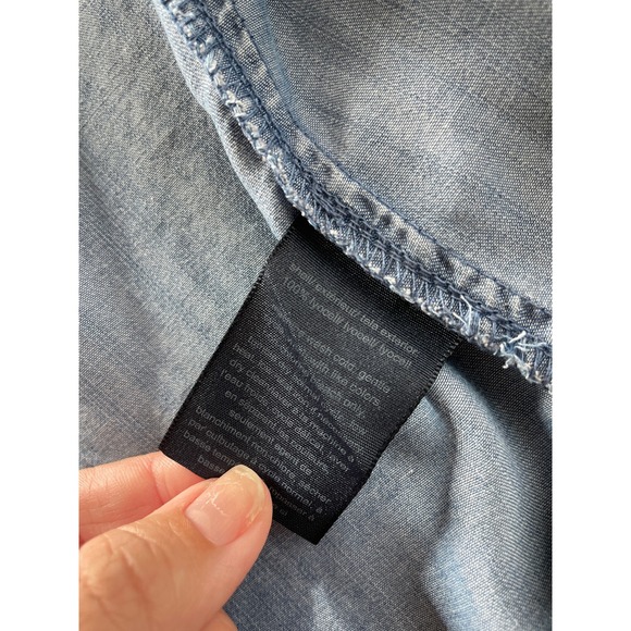 Tommy Hilfiger Denim Chambray Shirt Button Down Top Womens XS Long Sleeve Casual - Picture 6 of 12